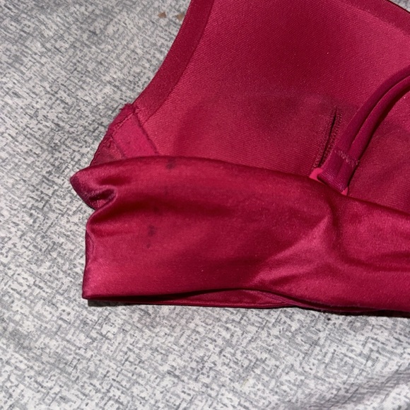 Victoria Secret Very Sexy Push Up Bra - Picture 4 of 5